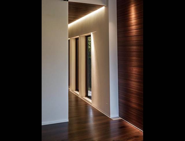 5 BEDROOM HOUSE FOR SALE IN MIDSTREAM ESTATE